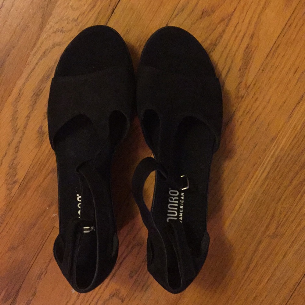 Munro wedge sandals